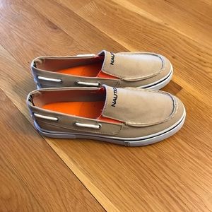 Boys Sz 2 nautical loafers